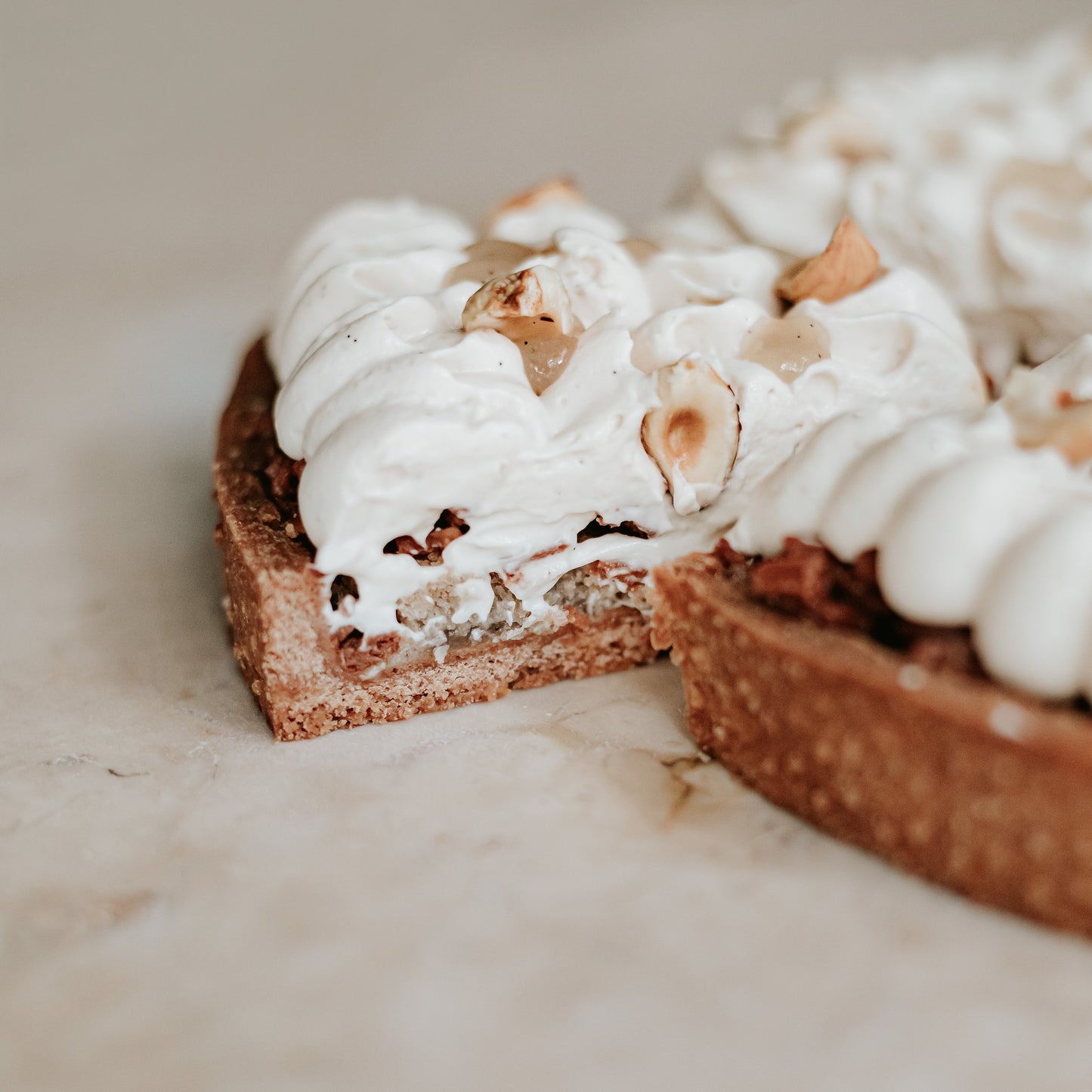 Tarte de Pera e Avelã